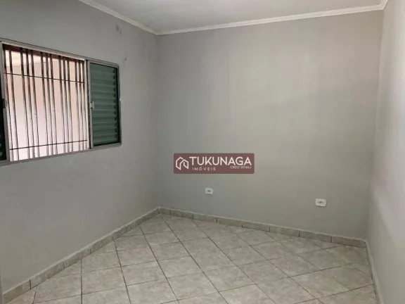 Imagem Casa com 3 dormitórios à venda por R$ 750.000,00 - Jardim Presidente Dutra - Guarulhos/SP