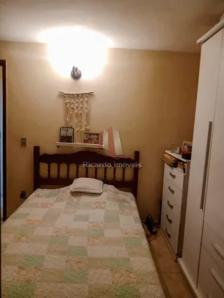 Imagem Casa Duplex à Venda c/ 2 Suítes c/ 80 m² Peró