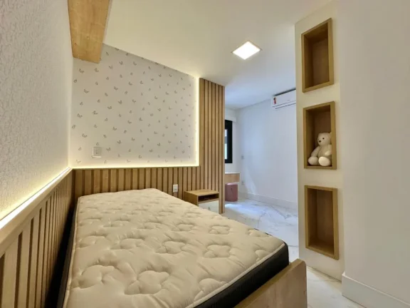 Imagem Apartamento 4 Dormitórios - Bairro Navegantes