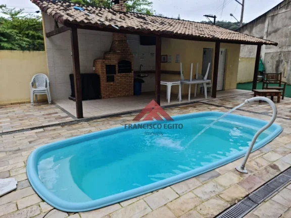 Imagem Ótimo apartamento térreo com ampla área externa e cozinha com armários no bairro do Sapé
