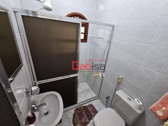 Imagem Casa com 3 dormitórios à venda, 128 m² por R$ 500.000,00 - Guriri - Cabo Frio/RJ