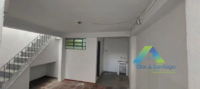 Imagem JARDIM MARISTELA Sobrado 135M², 3 dormitórios, 2 vagas com ótima localização e valor !!!
