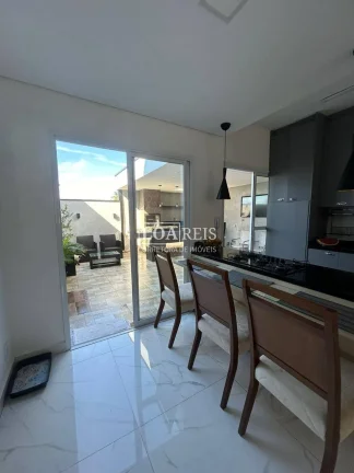Imagem CASA 3 DORMITÓRIOS SENDO 1 SUÍTE COM MÓVEIS PLANEJADOS
