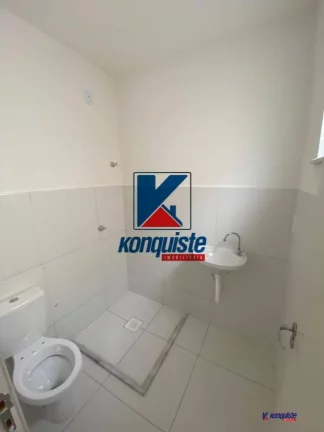 Imagem VENDO CASA 2/4 ESQUINA CONDOMÍNIO SIM.