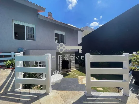 Imagem Casa reformada no condomínio São Paulo II