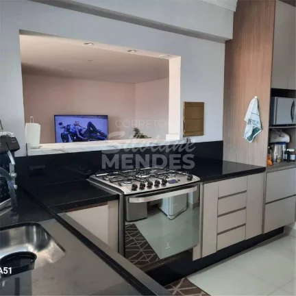 Imagem Lindo Apartamento com 108 m² no Edifício Athenas