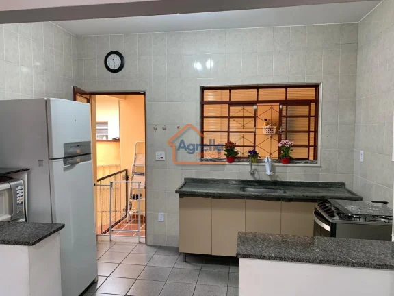 Imagem Casa à venda no bairro Santa Cruz - Mogi Mirim/SP