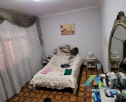 Imagem Casa Térrea para locação com 3 dormitórios e 4 vagas em Bosque da Saúde/SP!