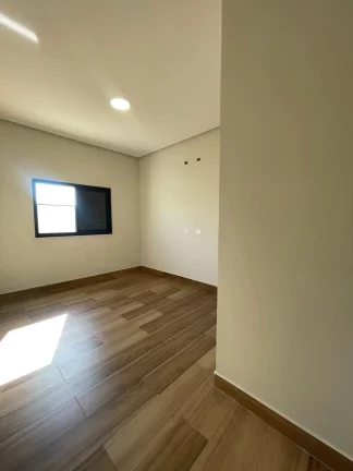 Imagem Casa à Venda no Bairro Parque das Árvores em Boituva