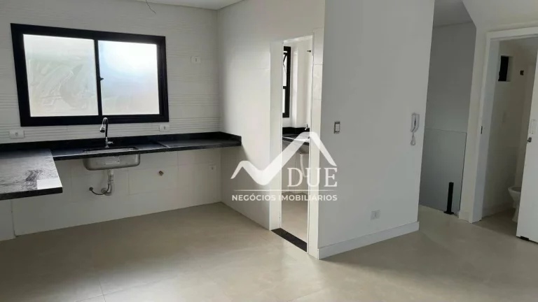 Imagem Village tipo sobrado com 2 suites. 4 banheiros, espaço gourmet para churrasqueira à venda, 89 m² por R$ 810.000 - Boqueirão - Santos/SP