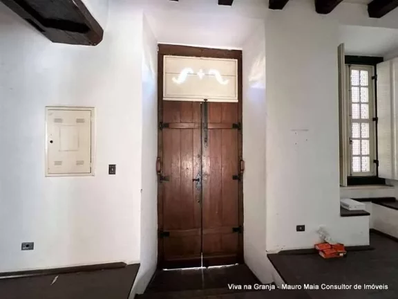 Imagem CASARÃO COMERCIAL - Centro Histórico Santana de Parnaíba (fachada tombada)