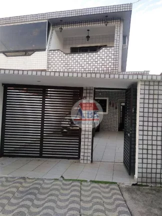 Imagem Sobrado à venda, 250 m² por R$ 585.000,00 - Jardim Casqueiro - Cubatão/SP