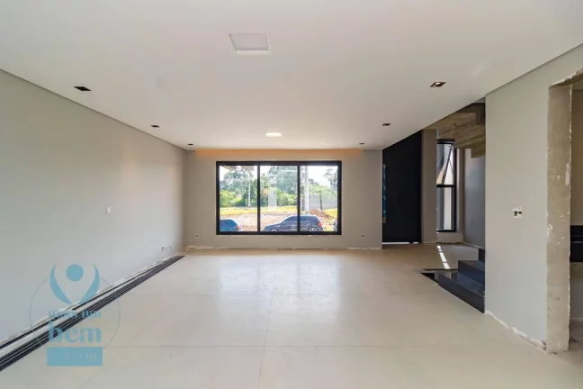 Imagem Sobrado Alto Padrão com 3 Suítes, 4 Vagas, Espaço Gourmet à venda, 290 m² por R$ 1.700.000 - Costeira - São José dos Pinhais/PR