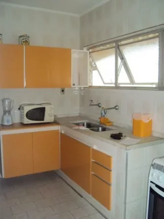 Imagem PITANGUEIRAS - CALÇADÃO - 30 METROS DO MAR - LINDA VISTA - 181 M² DE ÁREA ÚTIL - GARAGEM NO PRÉDIO - EXCELENTE APARTAMENTO.