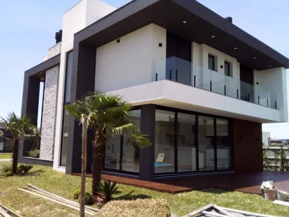 Imagem Casa em Condominio 4 Dormitórios - Bairro xangri-la