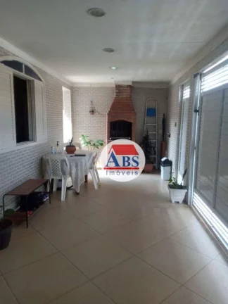 Imagem Casa com 3 dormitórios à venda, 91 m² por R$ 320.000,00 - Jardim Costa e Silva - Cubatão/SP