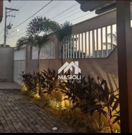 Imagem Casa com 5 dormitórios à venda, 250 m² por R$ 1.100.000,00 - Village Do Sol - Guarapari/ES