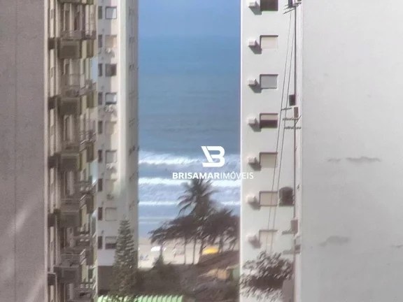 Imagem PITANGUEIRAS- DUAS QUADRAS DA PRAIA , TOTALMENTE REFORMADO E DECORADO, 02 VAGAS DE GARAGEM NO PRÉDIO.