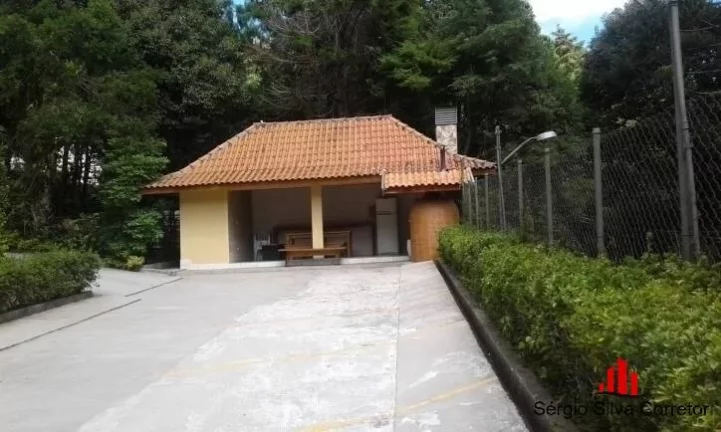Imagem Casa em Condomínio Fechado para Venda, com 05 quartos em Vila Inglesa.