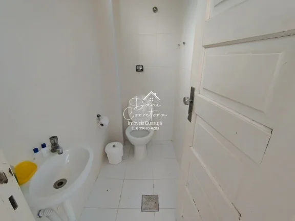 Imagem Oportunidade apartamento lado praia Enseada, aceita permuta por imóvel frente mar