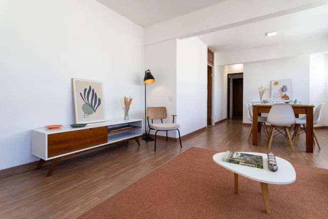 Imagem Apartamento 121M², 3Q, 1 Suíte, 2 Banheiros, 1 Vaga, Academia, Piscina, Salão de Festas, Churrasqueira, Playground, Quadra, Espaço Gourmet.