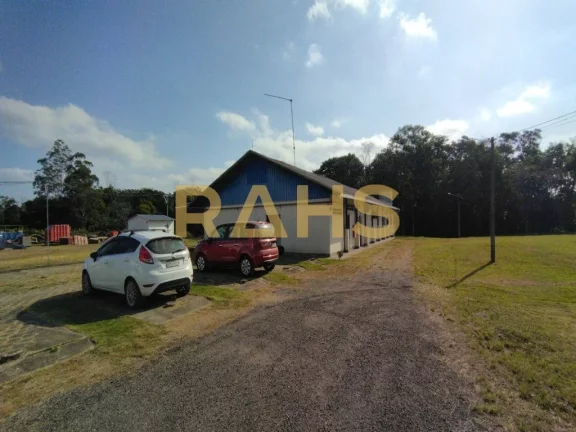 Imagem Este galpão comercial é localizado em Araquari, fundos do KM-65 da BR-101, com área total de 63.4...