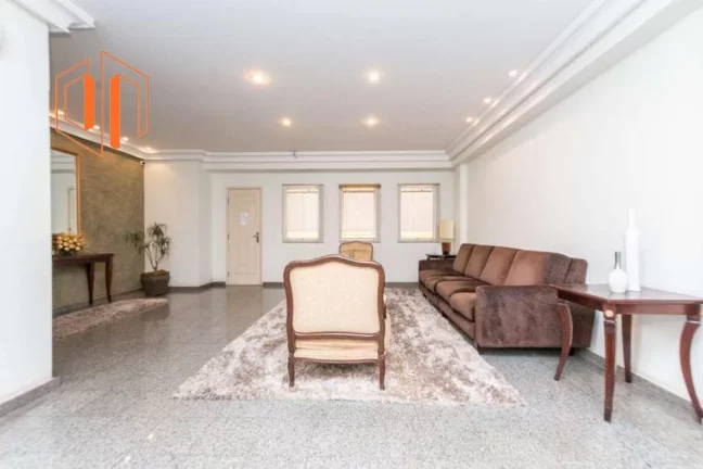 Imagem Apartamento para Venda em Curitiba, Água Verde, 3 dormitórios, 1 suíte, 2 banheiros, 1 vaga