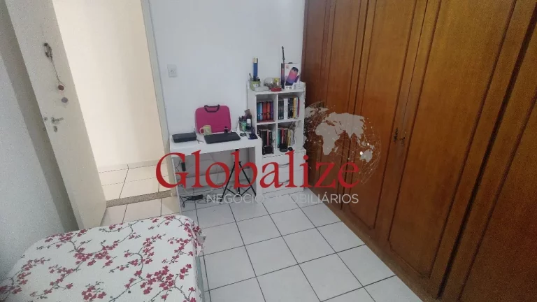 Imagem Apartamento de 3 dormitórios com garagem fechada primeiro andar no bairro do Boqueirão em Santos (SP) por R$.475.000,00 !
