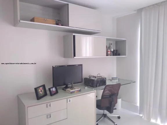 Imagem Casa em Condomínio para Venda em Natal, Candelária, 4 dormitórios, 4 suítes, 6 banheiros, 4 vagas