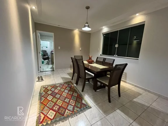 Imagem Sobrado com 3 dorms sendo uma suite, duas vagas e edicula no Jardim Textil - Proximo ao Analia Franco