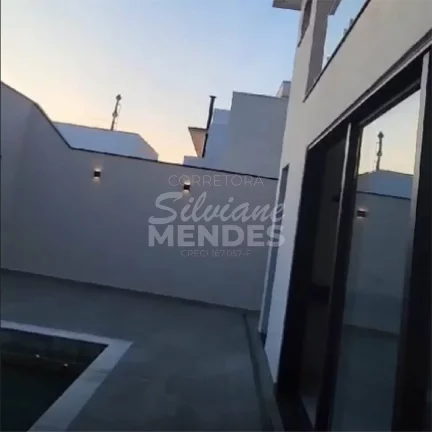 Imagem Casa moderna com piscina e fino acabamento no Ibiti Reserva