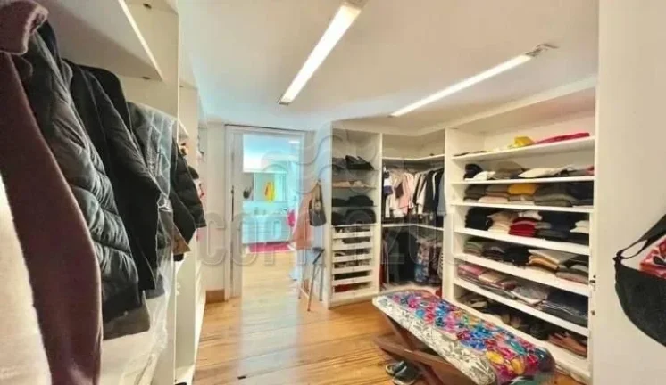Imagem Jardim Botânico – Rua Peri | Residencial › Casa 4 quarto(s) à Venda
