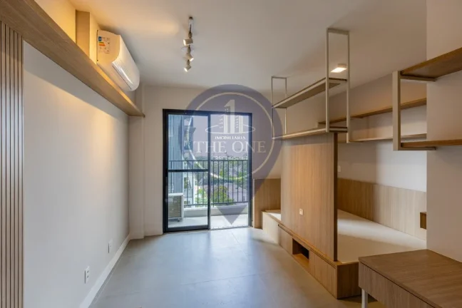 Imagem Studio moderno à venda em Pinheiros, São Paulo-SP: 1 quarto, 1 sala, 1 banheiro, 25m² de área.