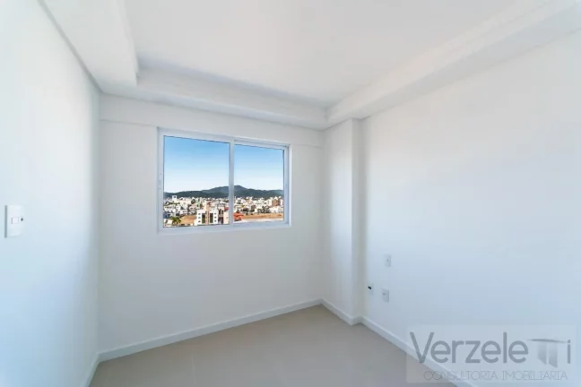 Imagem Apartamento 2 dormitórios para Venda em Balneário Camboriú / SC no bairro Estados