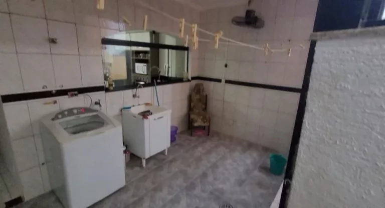 Imagem Sobrado com 5 dormitórios à venda, 703 m² por R$ 1.600.000,00 - Cidade Edson - Suzano/SP