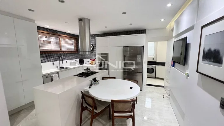 Imagem Apartamento 3 Suítes - Alto Padrão - Ed Vivaldi - Centro