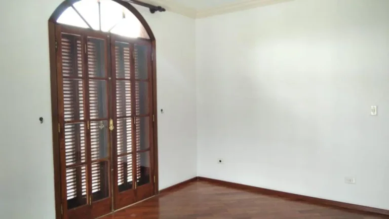 Imagem Casa no Res. Melville - 600m²