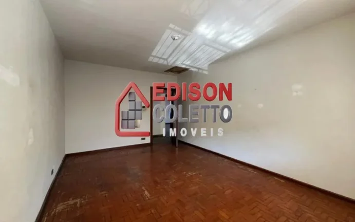 Imagem Casa na Vila Rezende, com 3 Quartos e 2 banheiros à Venda, Piracicaba/SP!!