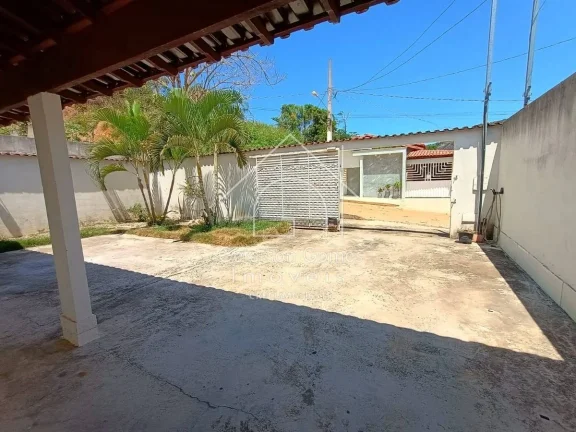 Imagem Casa à Venda - Com 2 quartos sendo 1 suíte - Esplanada - Mantena - MG