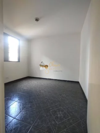 Imagem Apartamento Amplo à venda em Guaianazes com 2 Dormitórios