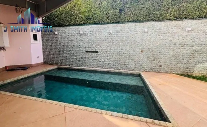 Imagem CASA MOBILIADA, EQUIPADA, 4 SUÍTES. PISCINA. Condomínio Clube na GRANJA.