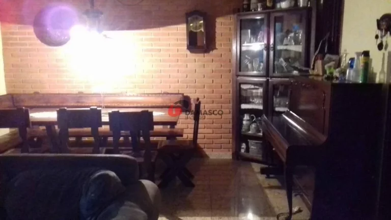 Imagem Sobrado à venda 4 Quartos, 2 Suites, 2 Vagas, 300M², Rudge Ramos, São Bernardo do Campo - SP