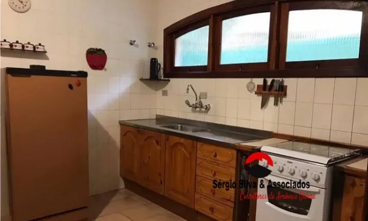 Imagem Casa a Venda na Região do Alto do Capivari Campos do Jordão - SP