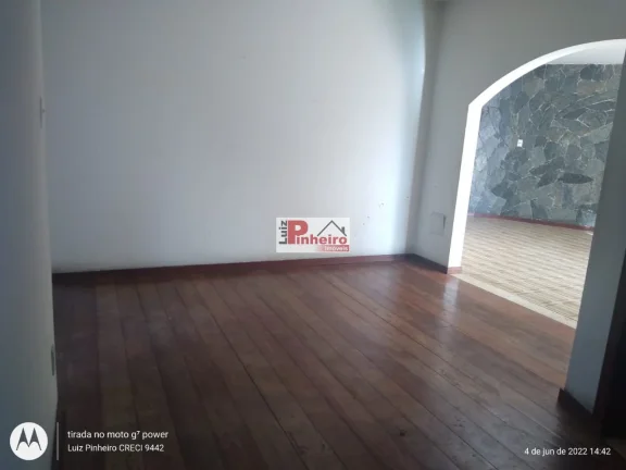 Imagem Casa no Itaigara com 4 4 sendo 2 suites