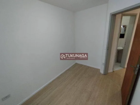 Imagem Apartamento com 2 dormitórios à venda, 39 m² por R$ 175.000,00 - Vila Galvão - Guarulhos/SP