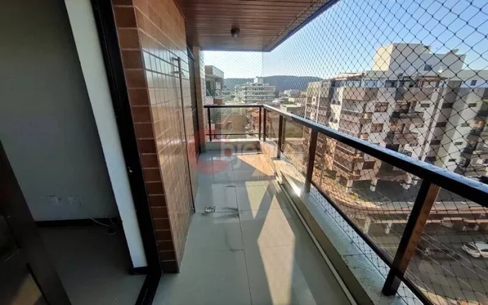 Imagem Cobertura com 3 dormitórios para locação fixa no Centro de Cabo Frio/RJ