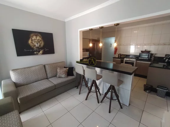 Imagem Casa á 700m da Praia, 2 dorms toda reformada à venda em Peruíbe