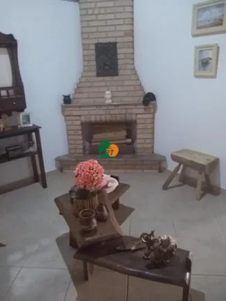 Imagem Chácara para Venda em São Roque, Sorocamirim, 3 dormitórios, 3 suítes, 4 banheiros