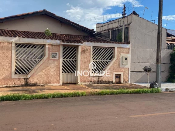 Imagem Casa com 2 dormitórios à venda, 184 m² por R$ 270.000,00 - Setor Paranaíba - Itumbiara/GO
