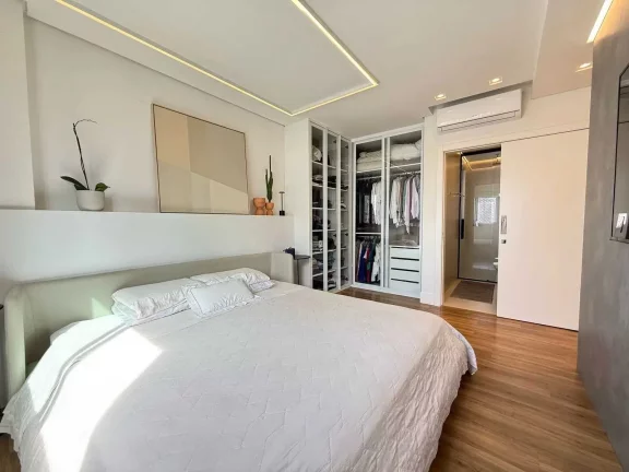 Imagem Apartamento mobiliado com 3 suítes e 2 vagas de garagem em Balneário Camboriú/SC